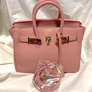 🌸WEEKEND SALE! New Barbie pink fashion bag letter h style small bag
